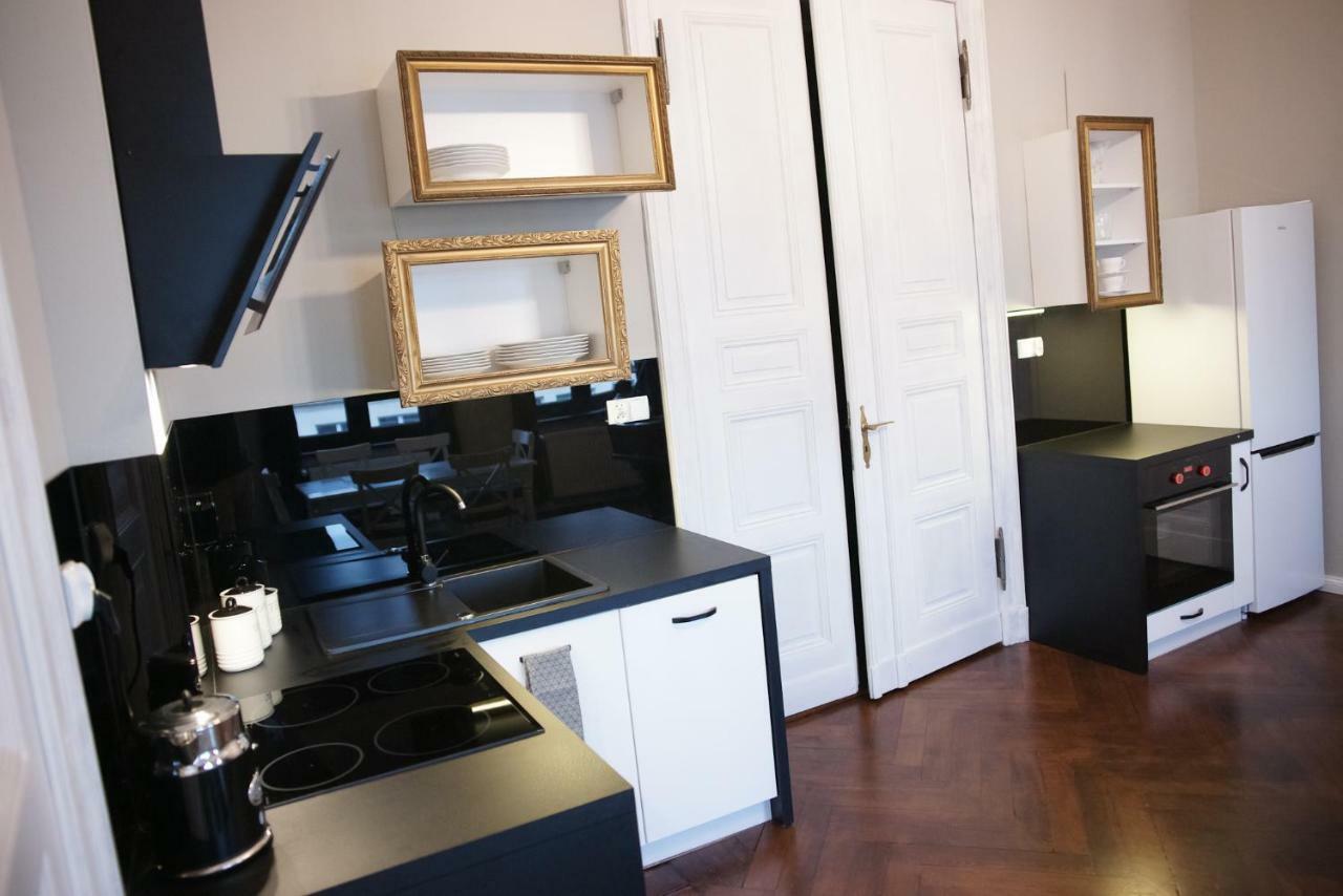 Wilhelmstadt Apartment 90M - Parking Torun Luaran gambar